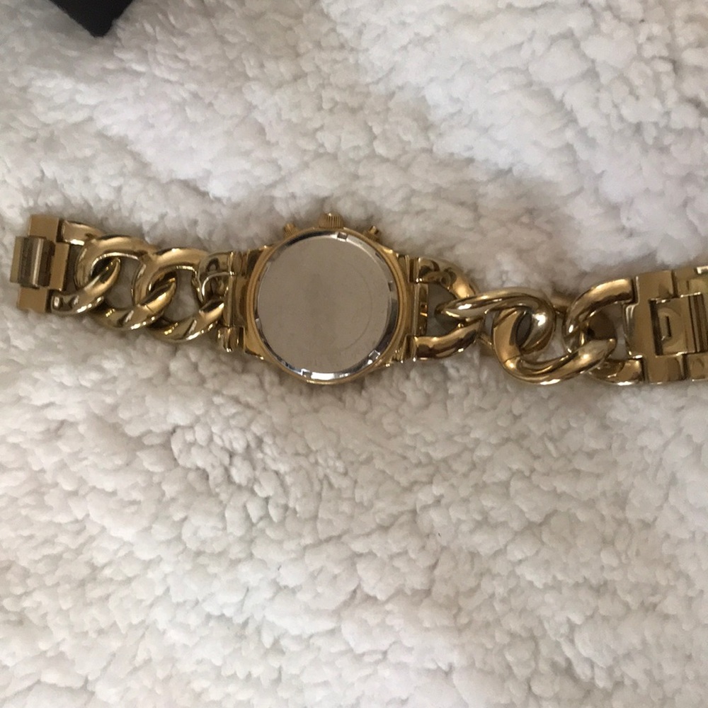Michael Kors Women's Runway Wrist Watch - Gold - Picture 4 of 4
